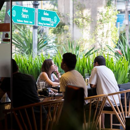 Sukhumvit Suites Hotel Bangkok Luaran gambar