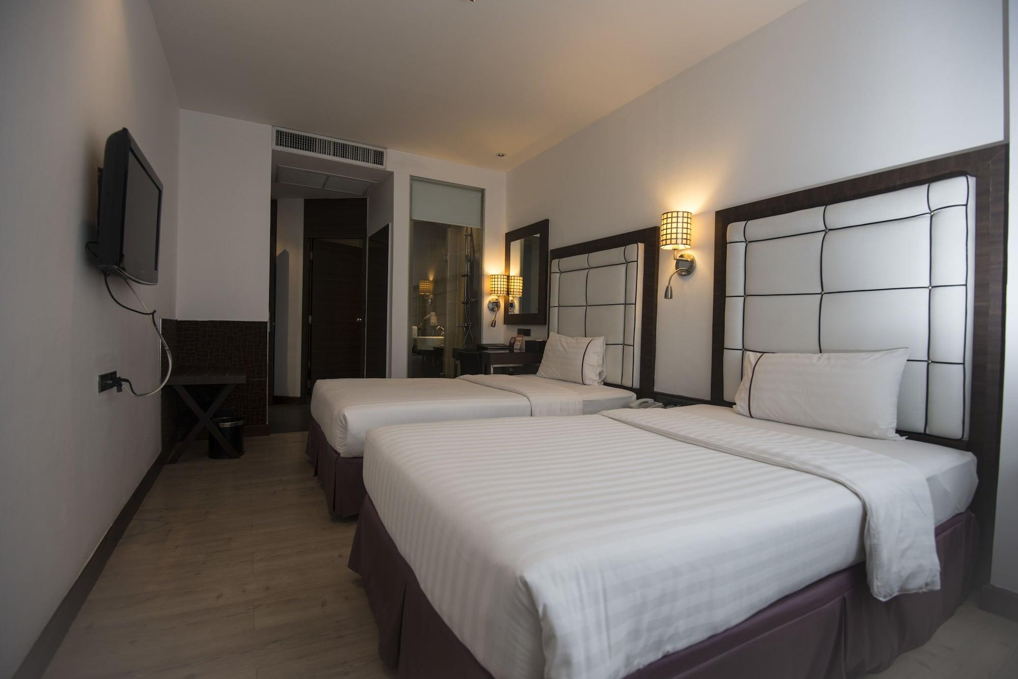 Sukhumvit Suites Hotel Bangkok Luaran gambar