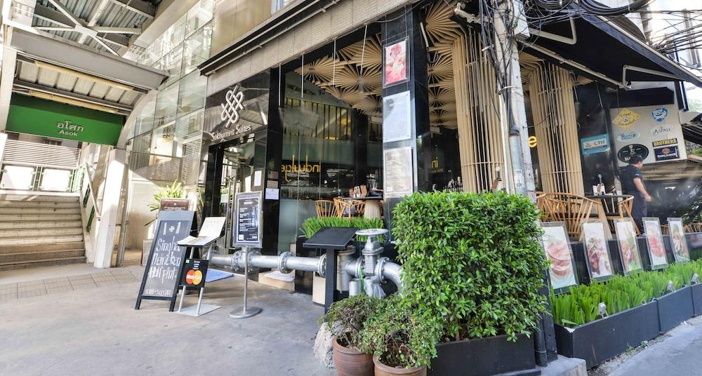 Sukhumvit Suites Hotel Bangkok Luaran gambar