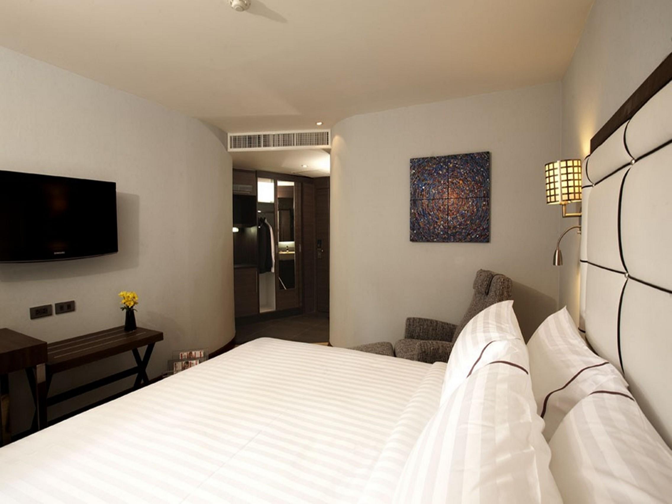 Sukhumvit Suites Hotel Bangkok Luaran gambar