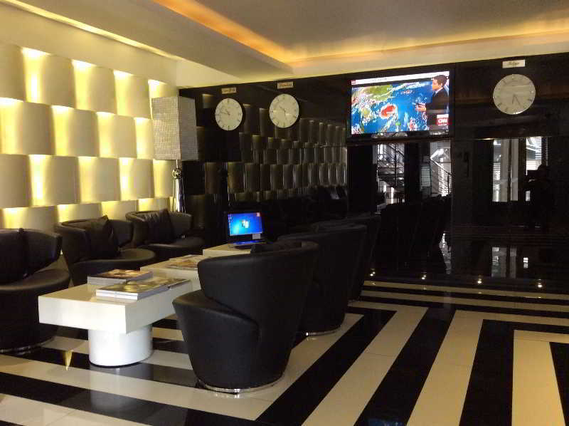 Sukhumvit Suites Hotel Bangkok Luaran gambar